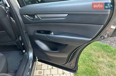 Позашляховик / Кросовер Mazda CX-5 2018 в 