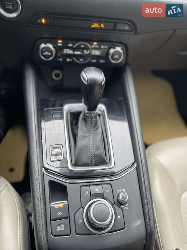 Внедорожник / Кроссовер Mazda CX-5 2017 в Межгорье
