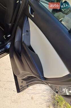 Позашляховик / Кросовер Mazda CX-5 2014 в 