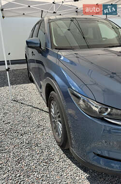 Внедорожник / Кроссовер Mazda CX-5 2017 в 