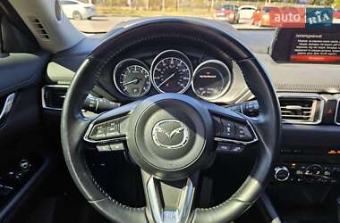 Позашляховик / Кросовер Mazda CX-5 2017 в 
