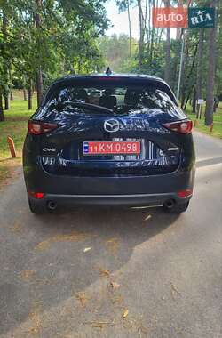 Внедорожник / Кроссовер Mazda CX-5 2018 в 