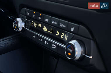 Позашляховик / Кросовер Mazda CX-5 2024 в 