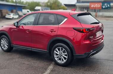 Позашляховик / Кросовер Mazda CX-5 2022 в 
