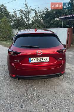 Внедорожник / Кроссовер Mazda CX-5 2017 в 