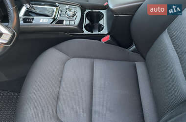 Позашляховик / Кросовер Mazda CX-5 2019 в 