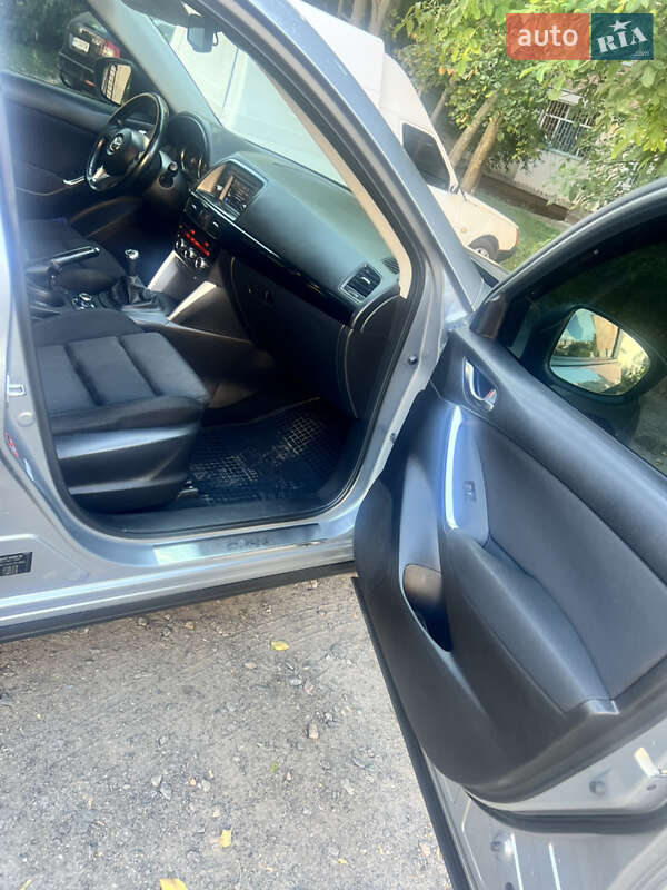 Внедорожник / Кроссовер Mazda CX-5 2012 в Ромнах