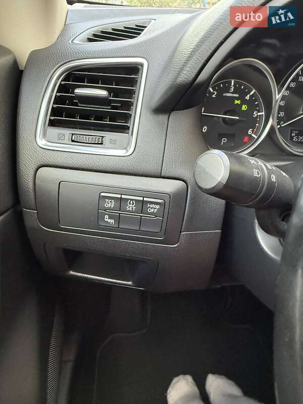 Внедорожник / Кроссовер Mazda CX-5 2016 в Белгороде-Днестровском