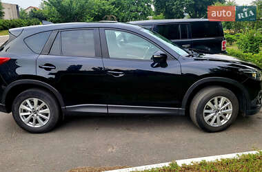 Позашляховик / Кросовер Mazda CX-5 2015 в 