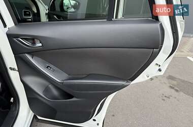 Позашляховик / Кросовер Mazda CX-5 2017 в 