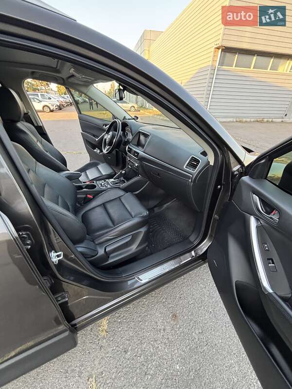 Позашляховик / Кросовер Mazda CX-5 2016 в Дніпрі