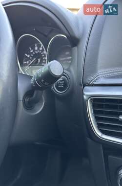 Позашляховик / Кросовер Mazda CX-5 2016 в 