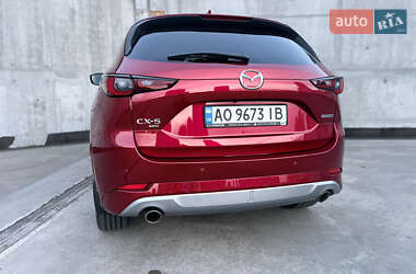 Позашляховик / Кросовер Mazda CX-5 2024 в 