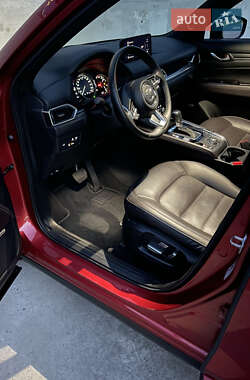 Позашляховик / Кросовер Mazda CX-5 2024 в 