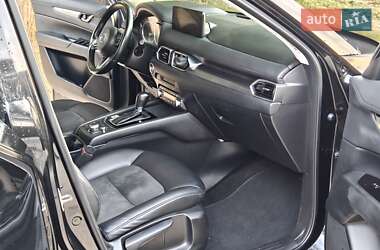 Позашляховик / Кросовер Mazda CX-5 2020 в 