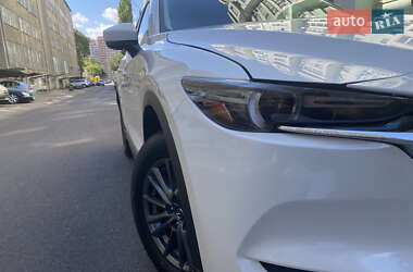 Позашляховик / Кросовер Mazda CX-5 2020 в 