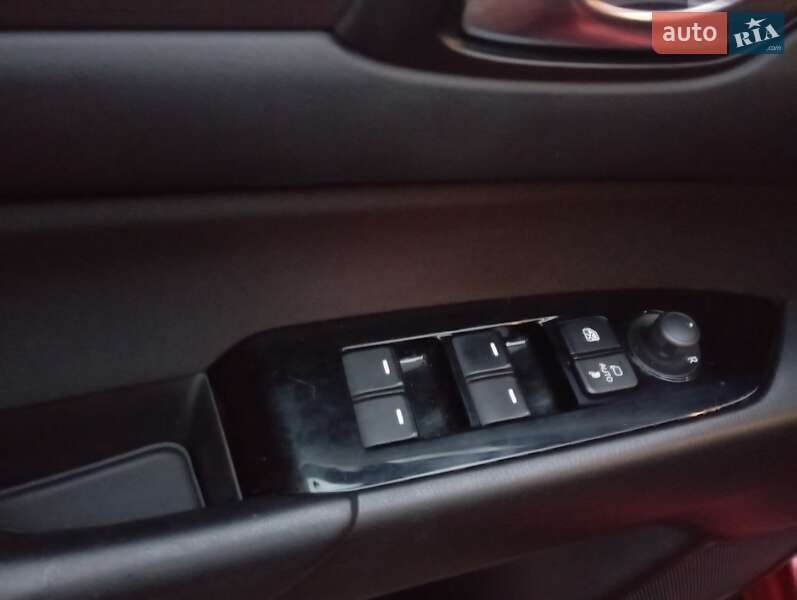 Внедорожник / Кроссовер Mazda CX-5 2018 в Синельниково фото 10 Внедорожник / Кроссовер Mazda CX-5 2018 в Синельниково