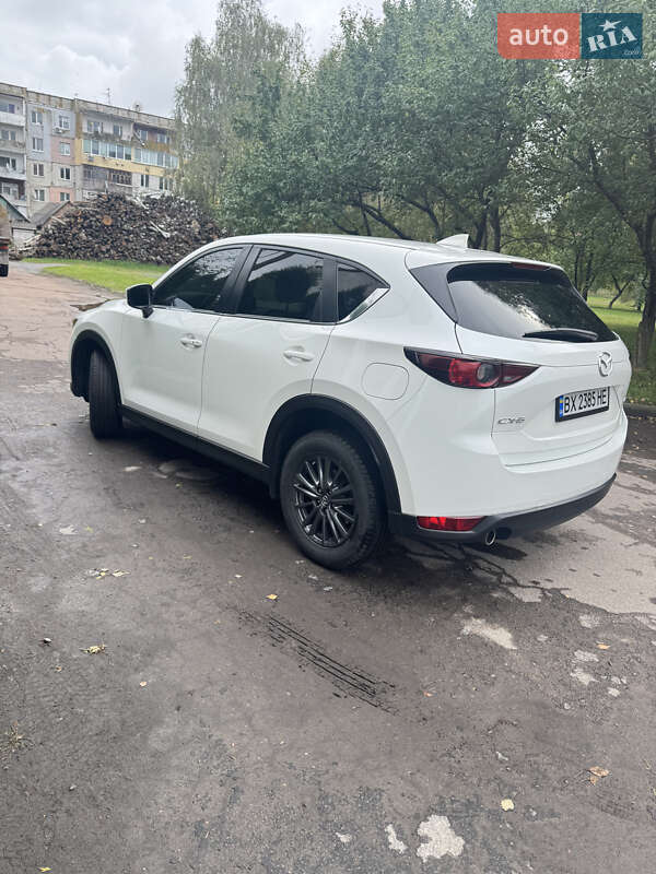 Внедорожник / Кроссовер Mazda CX-5 2018 в Емильчине