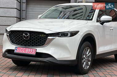 Внедорожник / Кроссовер Mazda CX-5 2024 в 