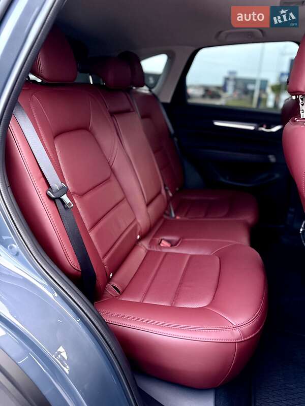 Внедорожник / Кроссовер Mazda CX-5 2024 в Киеве