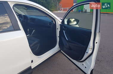 Позашляховик / Кросовер Mazda CX-5 2014 в 