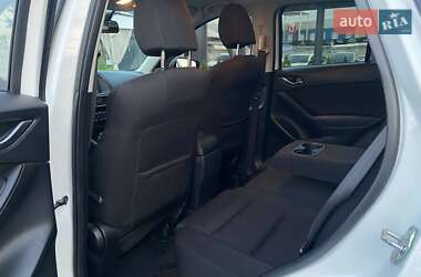 Позашляховик / Кросовер Mazda CX-5 2015 в 