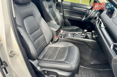 Внедорожник / Кроссовер Mazda CX-5 2023 в 