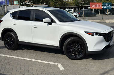 Внедорожник / Кроссовер Mazda CX-5 2023 в 