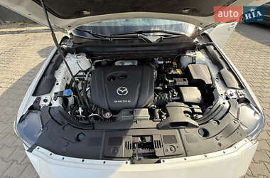 Внедорожник / Кроссовер Mazda CX-5 2023 в 