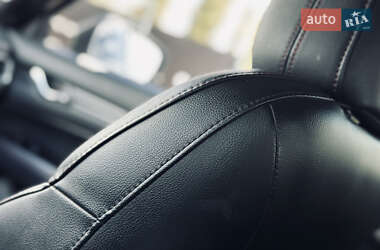 Позашляховик / Кросовер Mazda CX-5 2021 в 