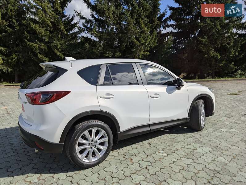 Позашляховик / Кросовер Mazda CX-5 2014 в Дубні