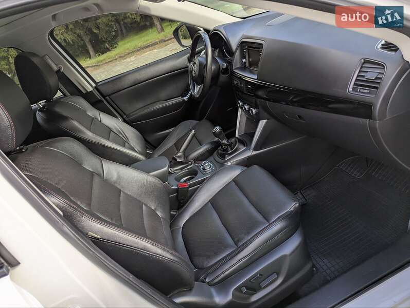 Позашляховик / Кросовер Mazda CX-5 2014 в Дубні