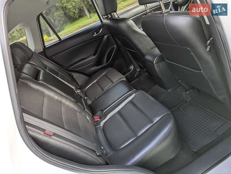 Позашляховик / Кросовер Mazda CX-5 2014 в Дубні