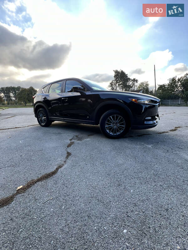 Внедорожник / Кроссовер Mazda CX-5 2018 в Киеве