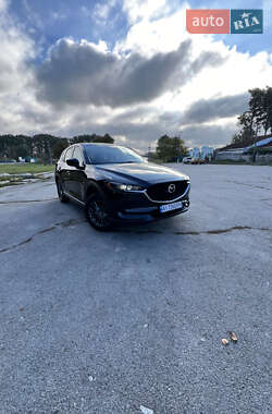 Внедорожник / Кроссовер Mazda CX-5 2018 в 