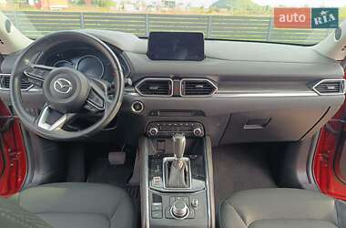 Внедорожник / Кроссовер Mazda CX-5 2017 в 