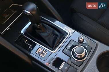 Позашляховик / Кросовер Mazda CX-5 2015 в 