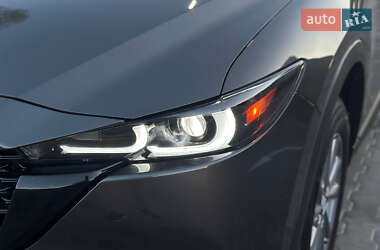 Позашляховик / Кросовер Mazda CX-5 2023 в 