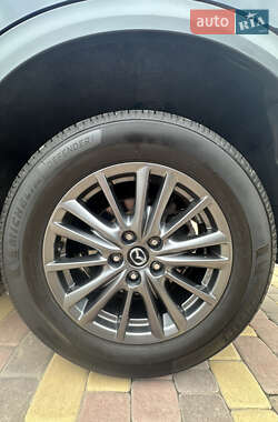 Позашляховик / Кросовер Mazda CX-5 2020 в 