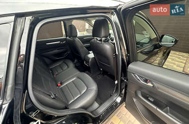 Позашляховик / Кросовер Mazda CX-5 2020 в 