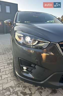 Позашляховик / Кросовер Mazda CX-5 2015 в 