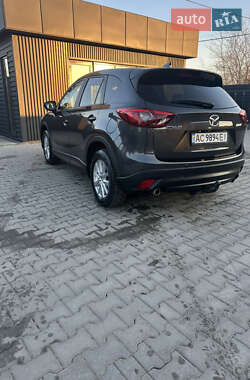 Позашляховик / Кросовер Mazda CX-5 2015 в 