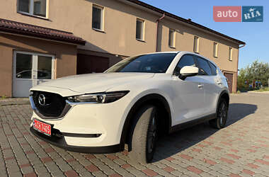 Внедорожник / Кроссовер Mazda CX-5 2018 в 
