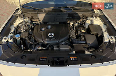 Внедорожник / Кроссовер Mazda CX-5 2018 в 