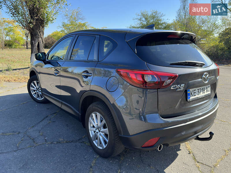 Внедорожник / Кроссовер Mazda CX-5 2015 в Каменском