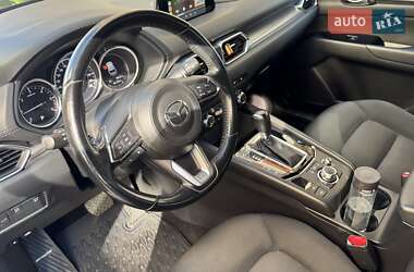 Позашляховик / Кросовер Mazda CX-5 2018 в 