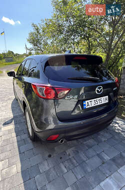 Позашляховик / Кросовер Mazda CX-5 2012 в 