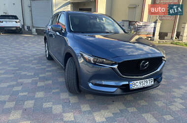 Позашляховик / Кросовер Mazda CX-5 2020 в 