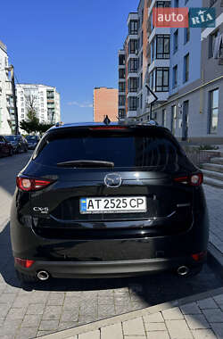 Внедорожник / Кроссовер Mazda CX-5 2020 в 