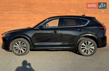 Позашляховик / Кросовер Mazda CX-5 2024 в 